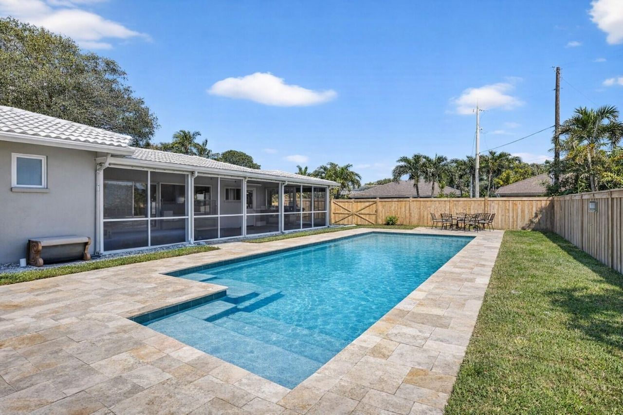 800 SW 12th Avenue, Boca Raton, FL 33486 Photo