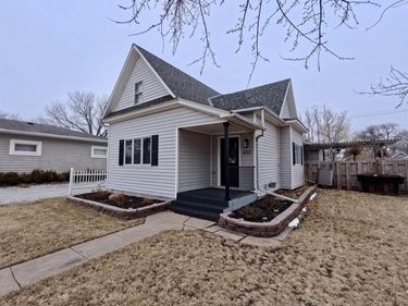 405 E 6th Street, Stromsburg, NE 68666