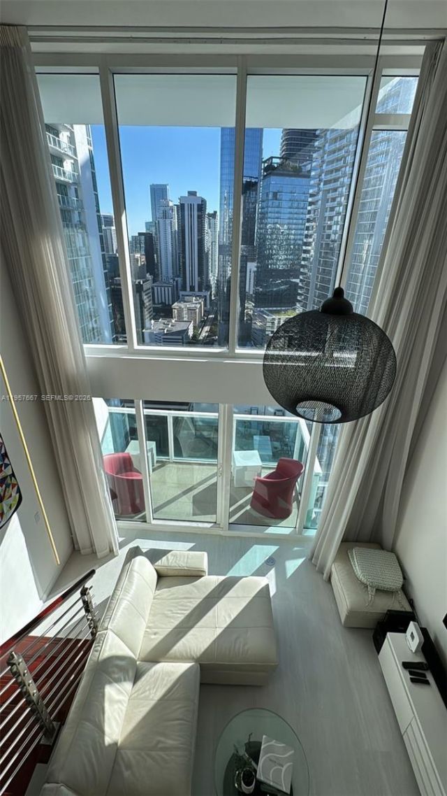 41 SE 5th St , Unit 2004, Miami, FL 33131 Photo