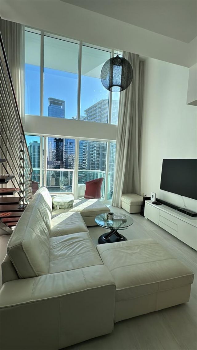 41 SE 5th St , Unit 2004, Miami, FL 33131 Photo