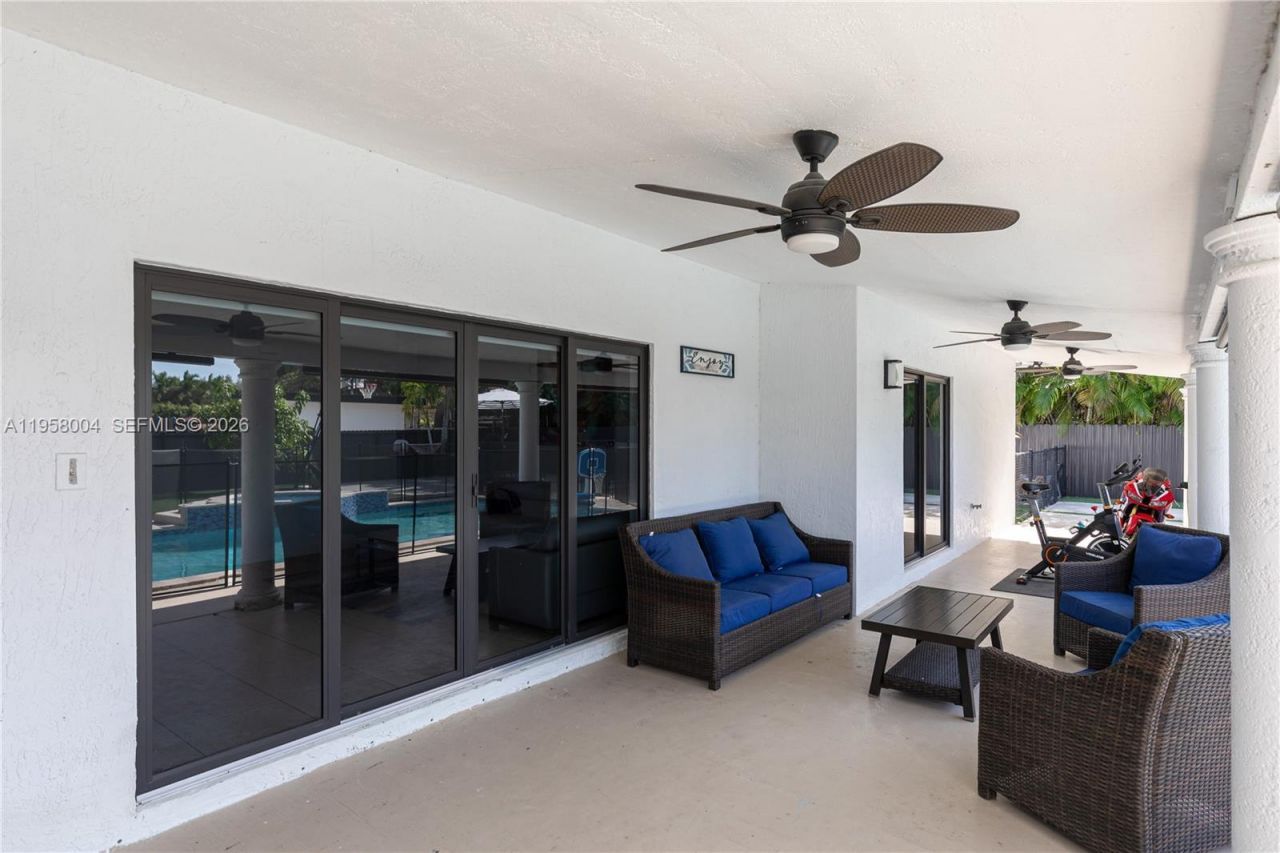 20140 SW 132nd Ave, Miami, FL 33177 Photo