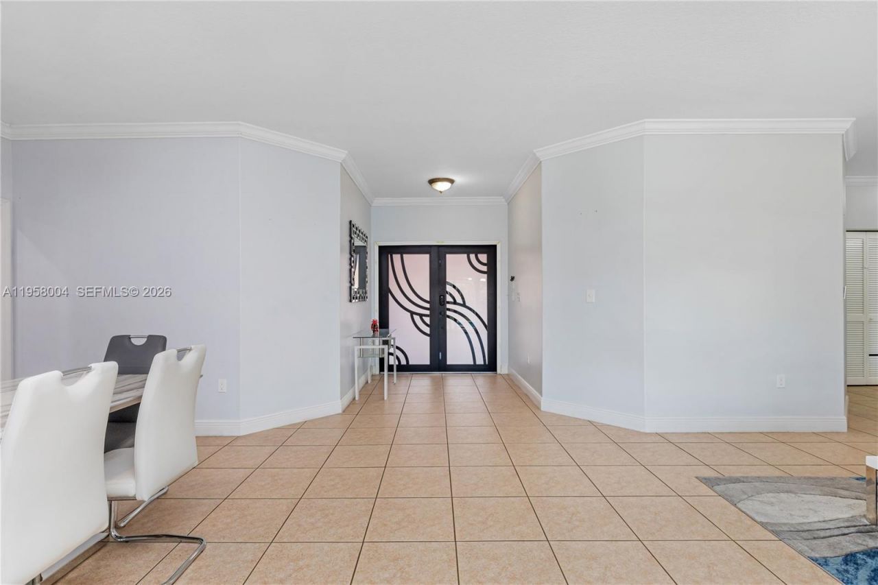 20140 SW 132nd Ave, Miami, FL 33177 Photo