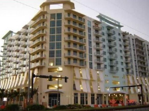 140 S Dixie Hwy , Unit 703, Hollywood, FL 33020