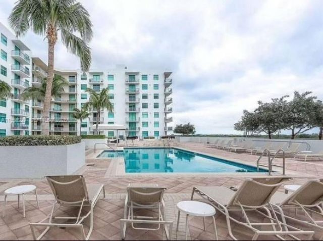 140 S Dixie Hwy , Unit 703, Hollywood, FL 33020 Photo