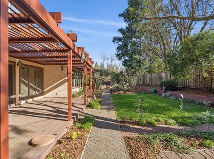 1327 Torrey St, Davis, CA 95618 Photo