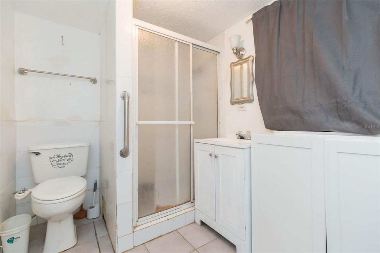 4102 W Fairview Heights, Tampa, FL 33616 Photo