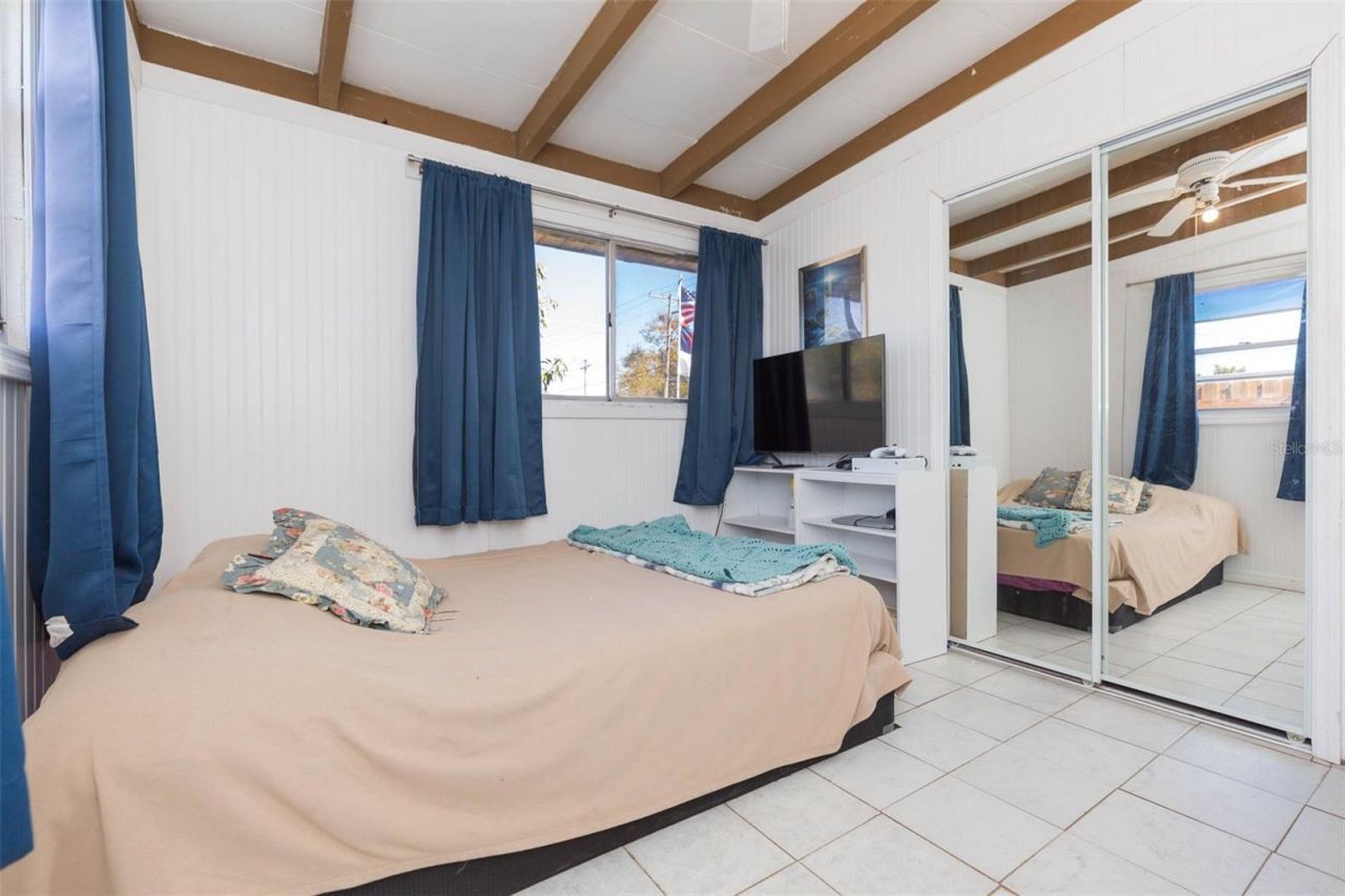 4102 W Fairview Heights, Tampa, FL 33616 Photo