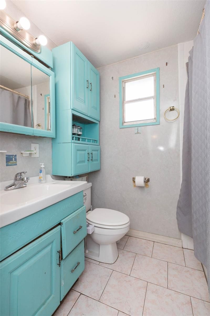 4102 W Fairview Heights, Tampa, FL 33616 Photo