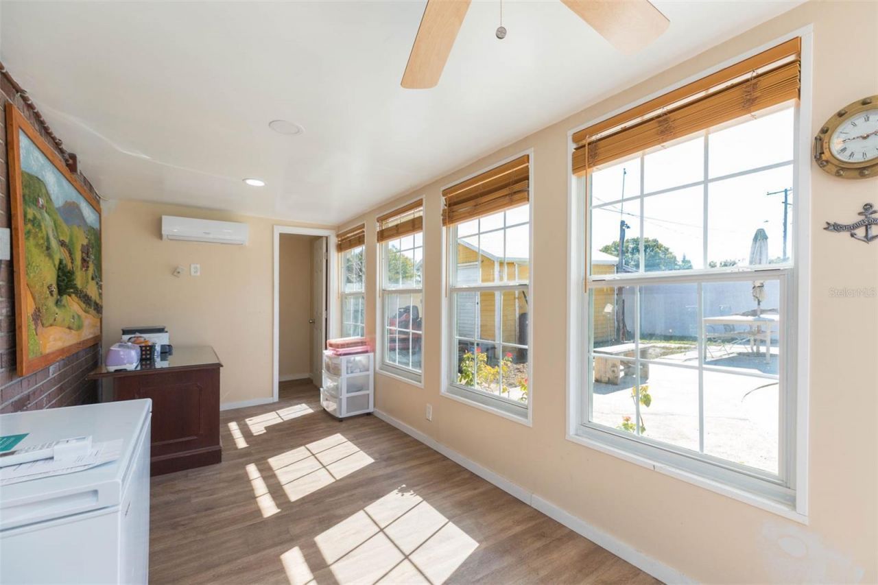 4102 W Fairview Heights, Tampa, FL 33616 Photo