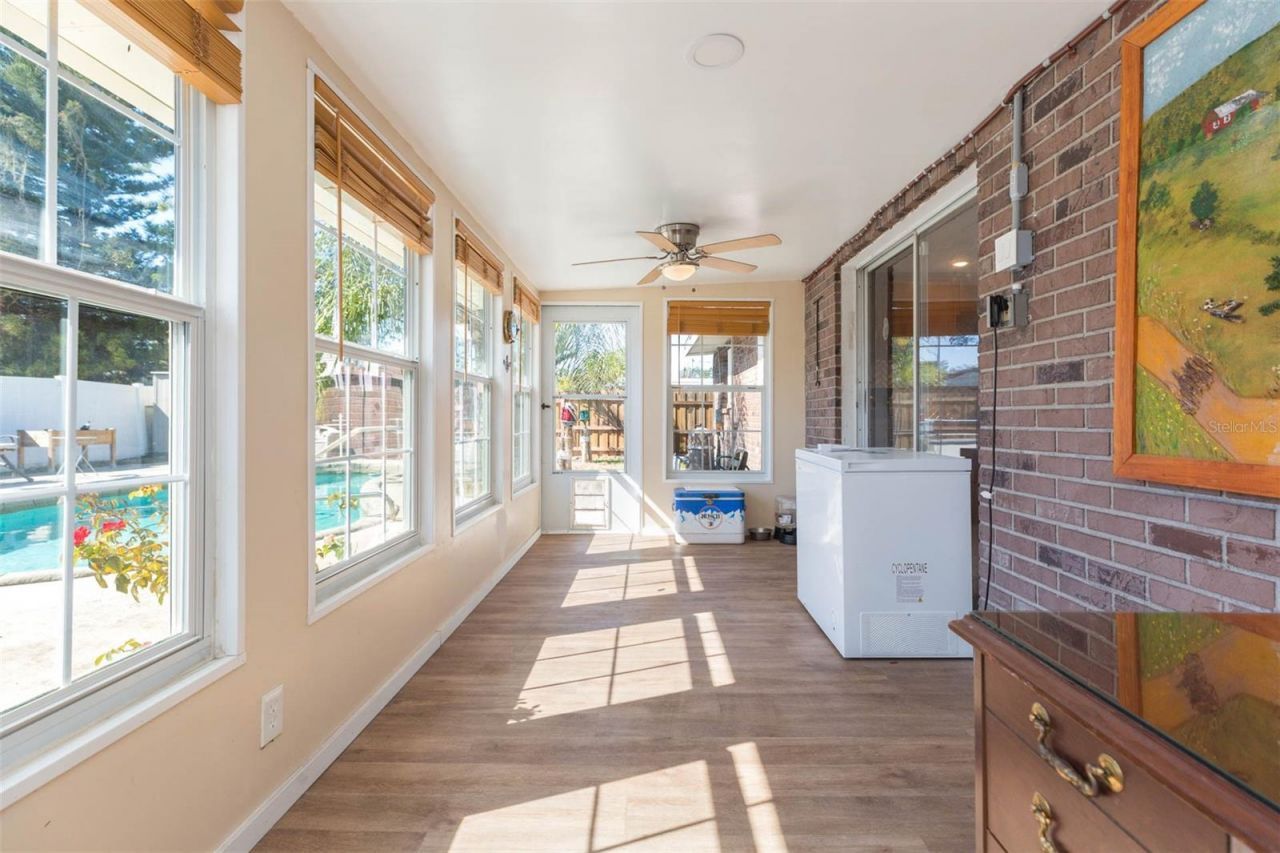 4102 W Fairview Heights, Tampa, FL 33616 Photo