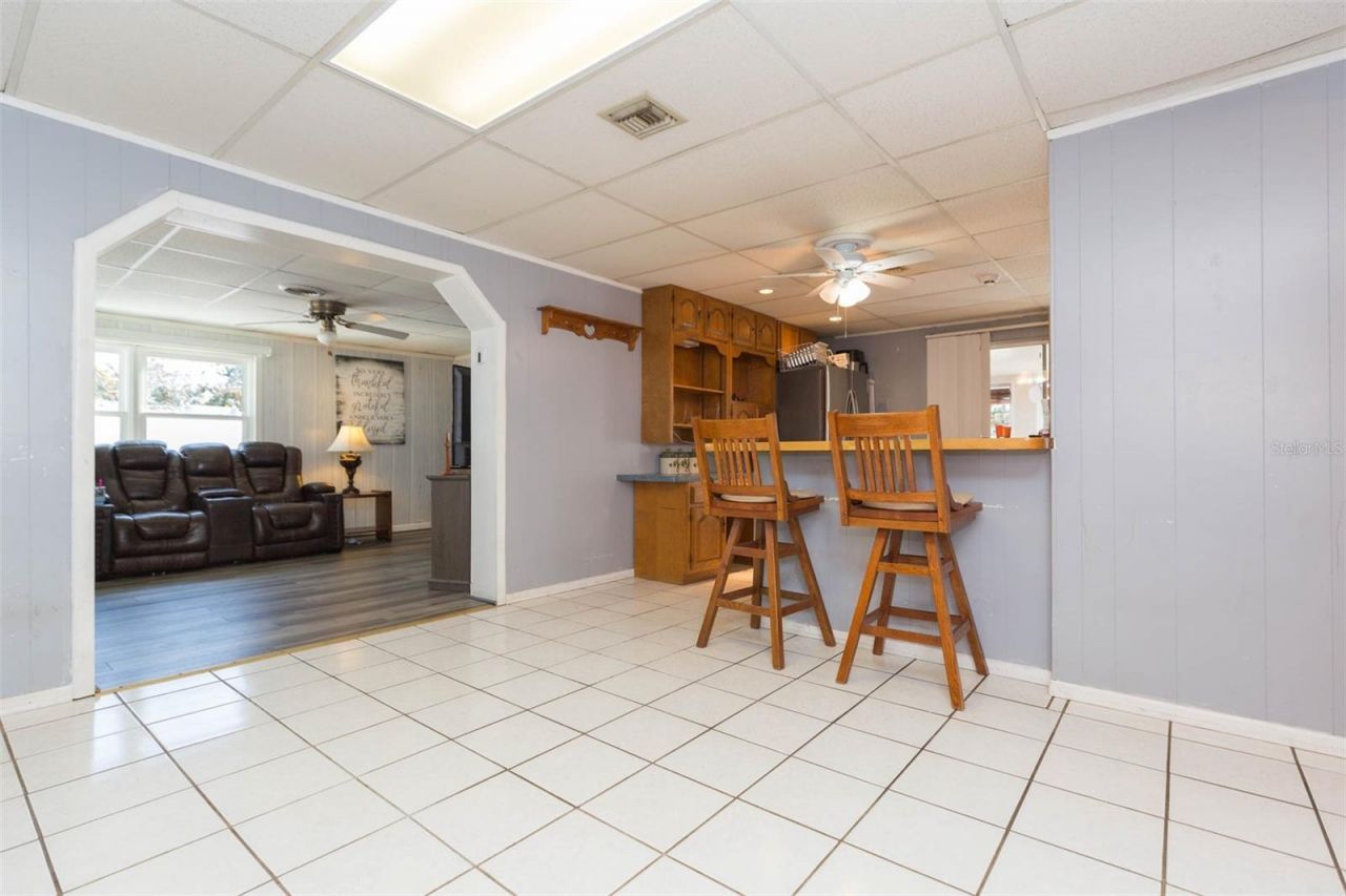 4102 W Fairview Heights, Tampa, FL 33616 Photo