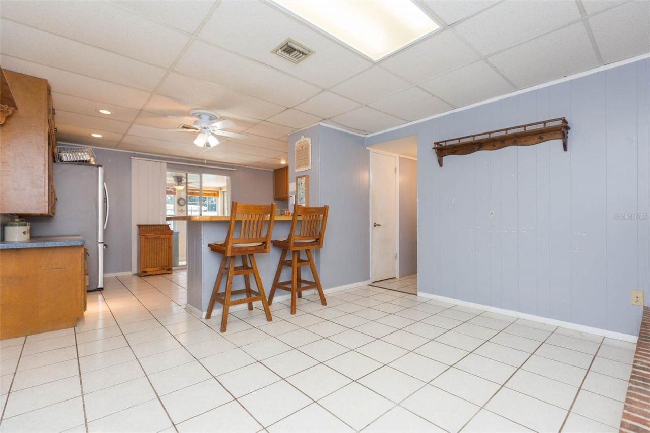 4102 W Fairview Heights, Tampa, FL 33616 Photo