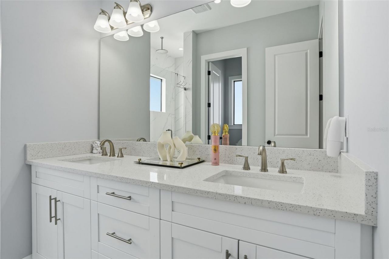 2415 56th Avenue Ne, Naples, FL 34120 Photo