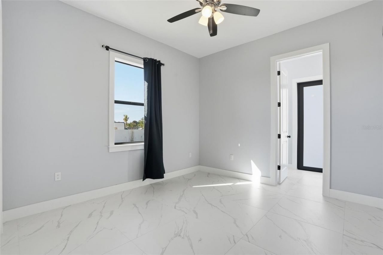 2415 56th Avenue Ne, Naples, FL 34120 Photo