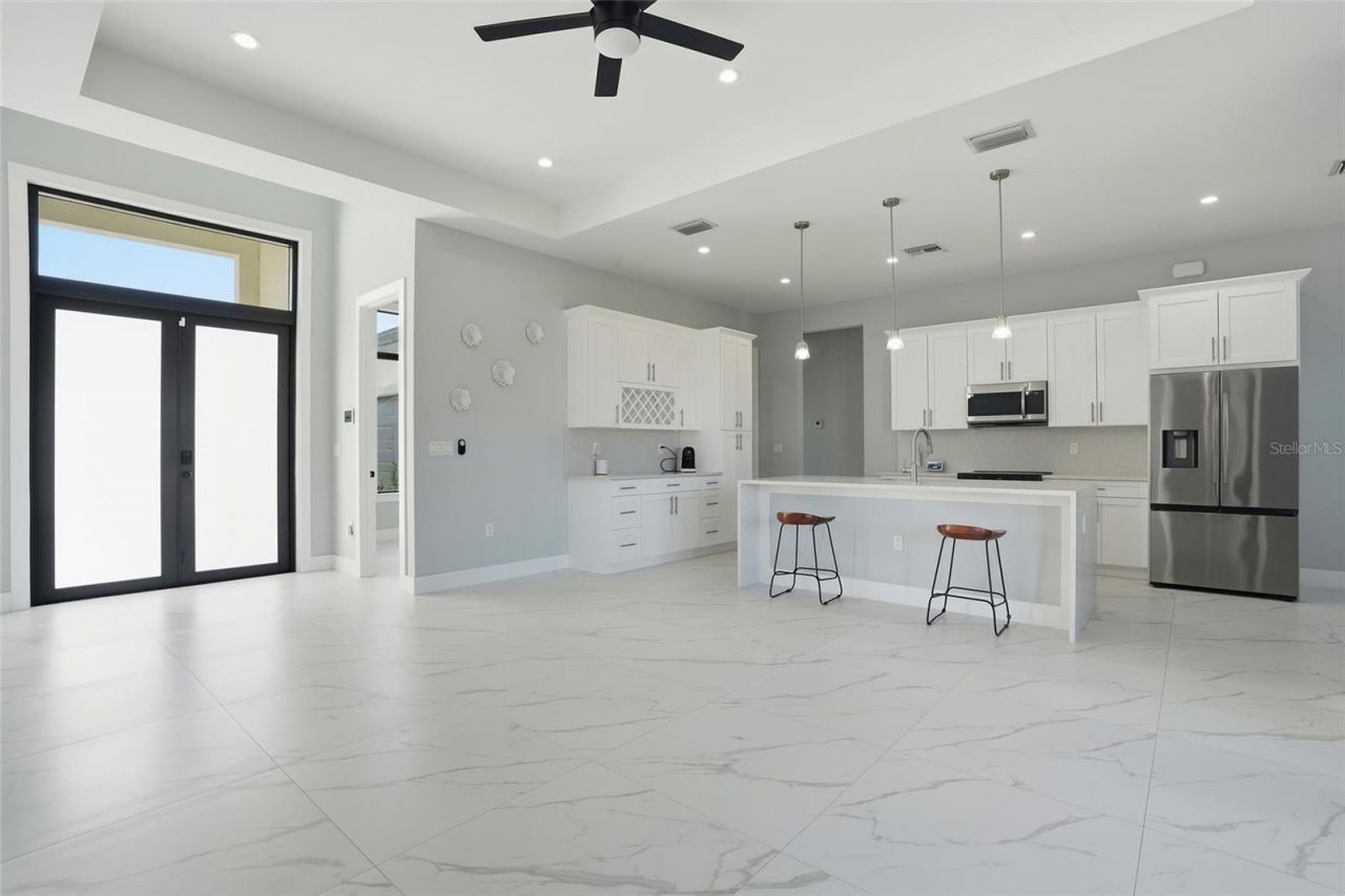 2415 56th Avenue Ne, Naples, FL 34120 Photo