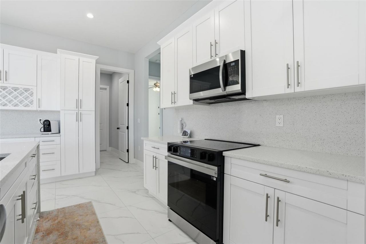 2415 56th Avenue Ne, Naples, FL 34120 Photo