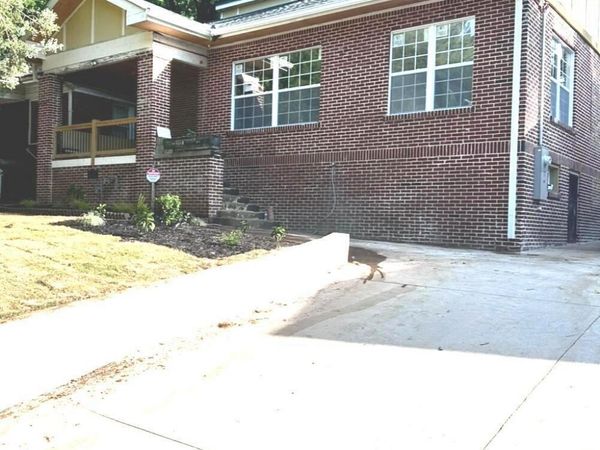 1170 Donnelly Avenue SW, Atlanta, GA 30310