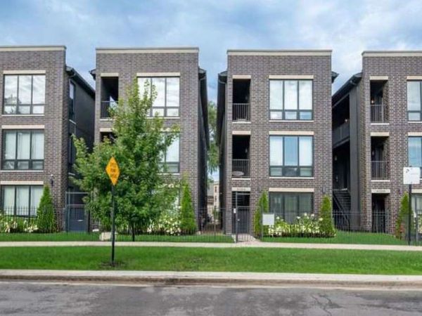 6502 S Ingleside Avenue, Woodlawn, IL 60637