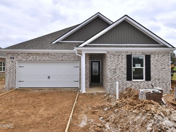 107 Gateway Drive , Jackson, TN 38305