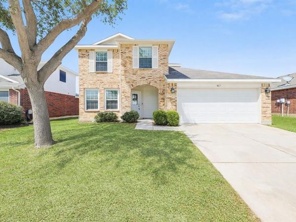 8813 Chisholm Trail, Cross Roads, TX 76227
