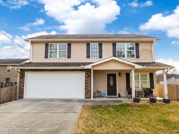 2476 Gibson Circle, Sevierville, TN 37876