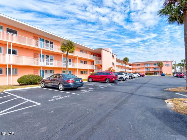 721 S Beach Street, Unit 210A, Daytona Beach, FL 32114