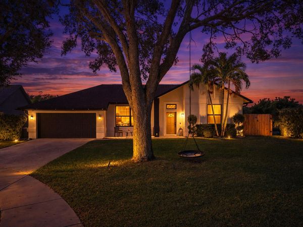 3653 Cypress Wood Court, Lake Worth, FL 33467
