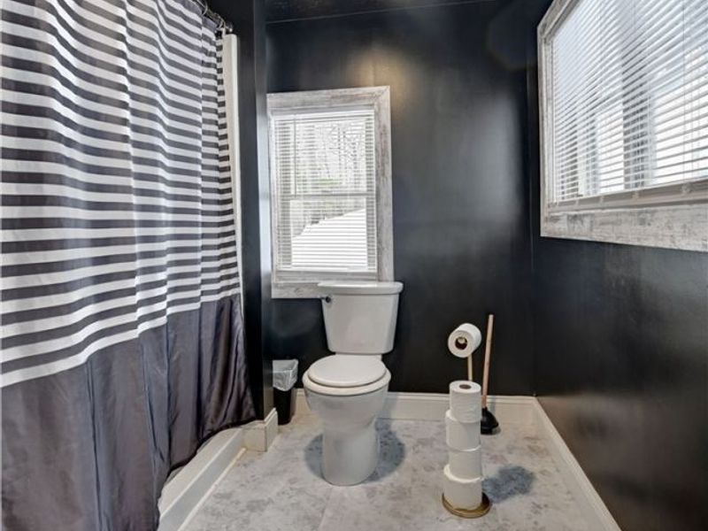 5796 St Rt 250, Beach City, OH 44608 Photo 12