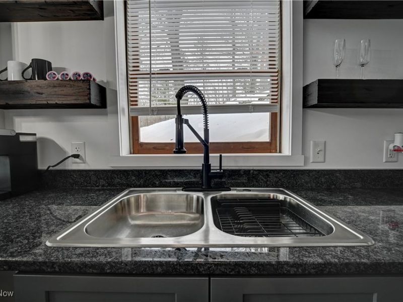 5796 St Rt 250, Beach City, OH 44608 Photo 24