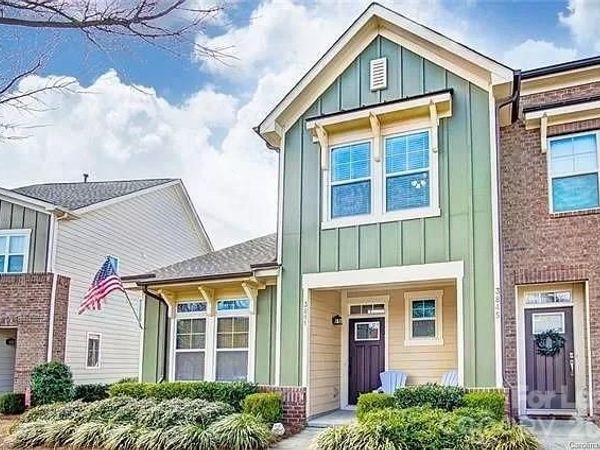 3841 Willow Green Place, Charlotte, NC 28206