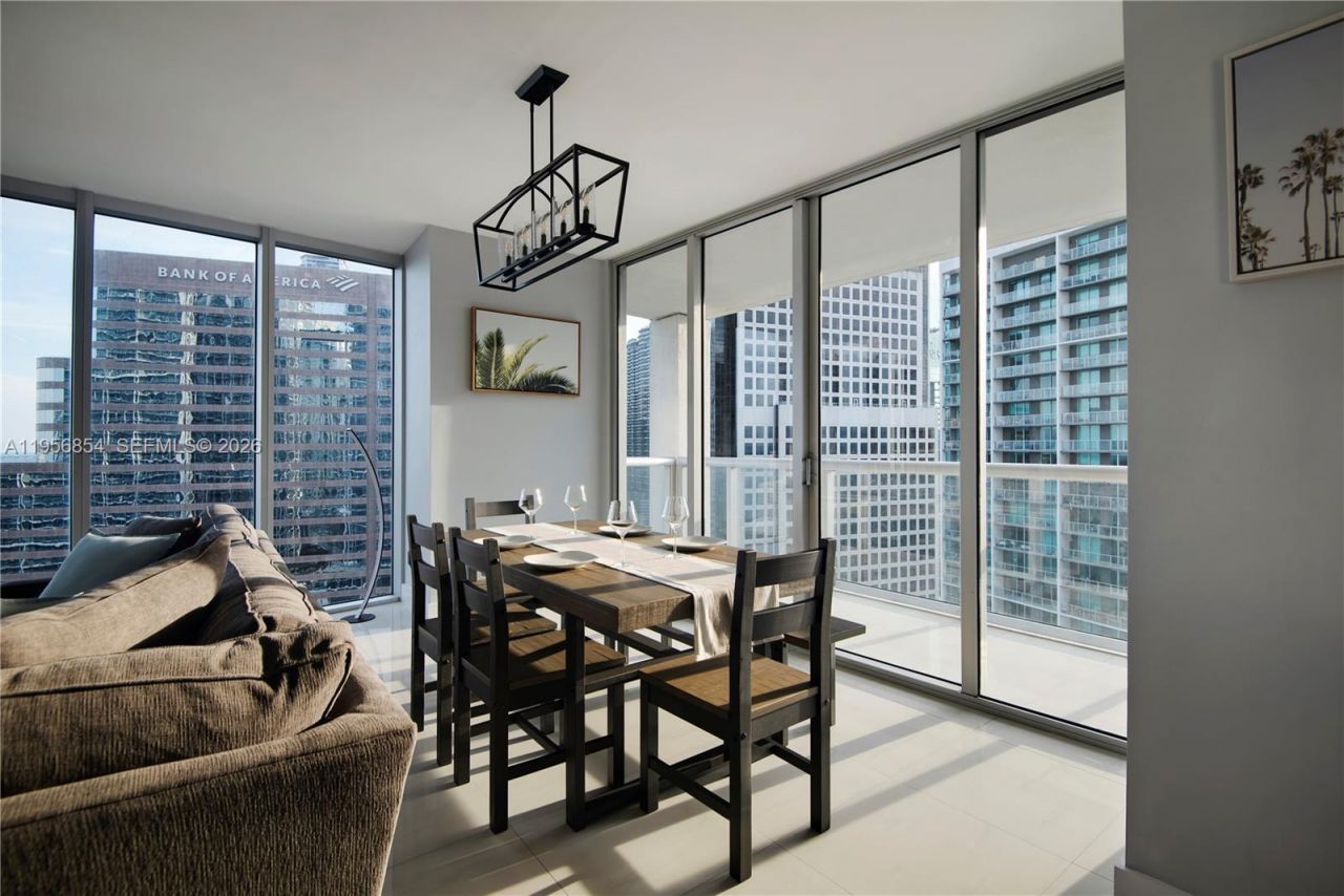 485 Brickell Ave, Unit 3208, Miami, FL 33131 Photo