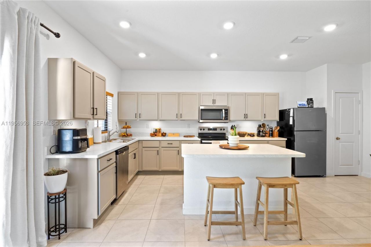 369 NW 8th Ct, Pompano Beach, FL 33060 Photo