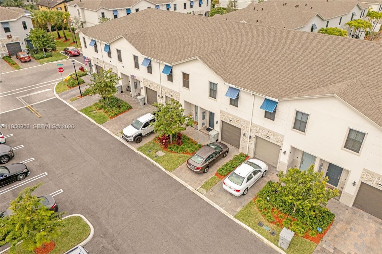 369 NW 8th Ct, Pompano Beach, FL 33060 Photo