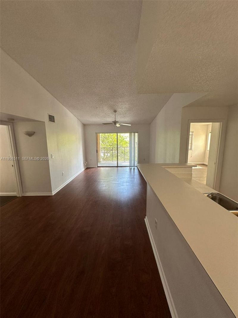 4848 N State Road 7, Unit 4306, Coconut Creek, FL 33073 Photo