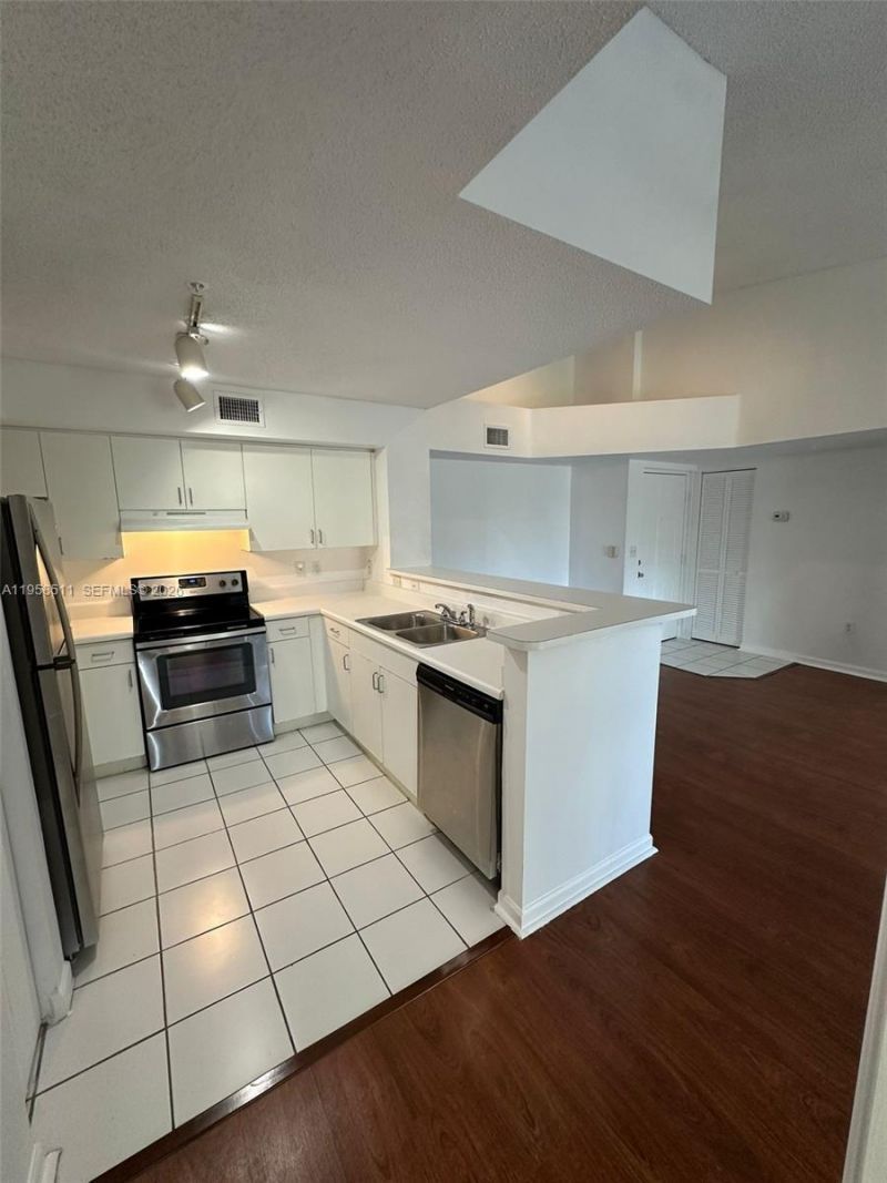 4848 N State Road 7, Unit 4306, Coconut Creek, FL 33073 Photo