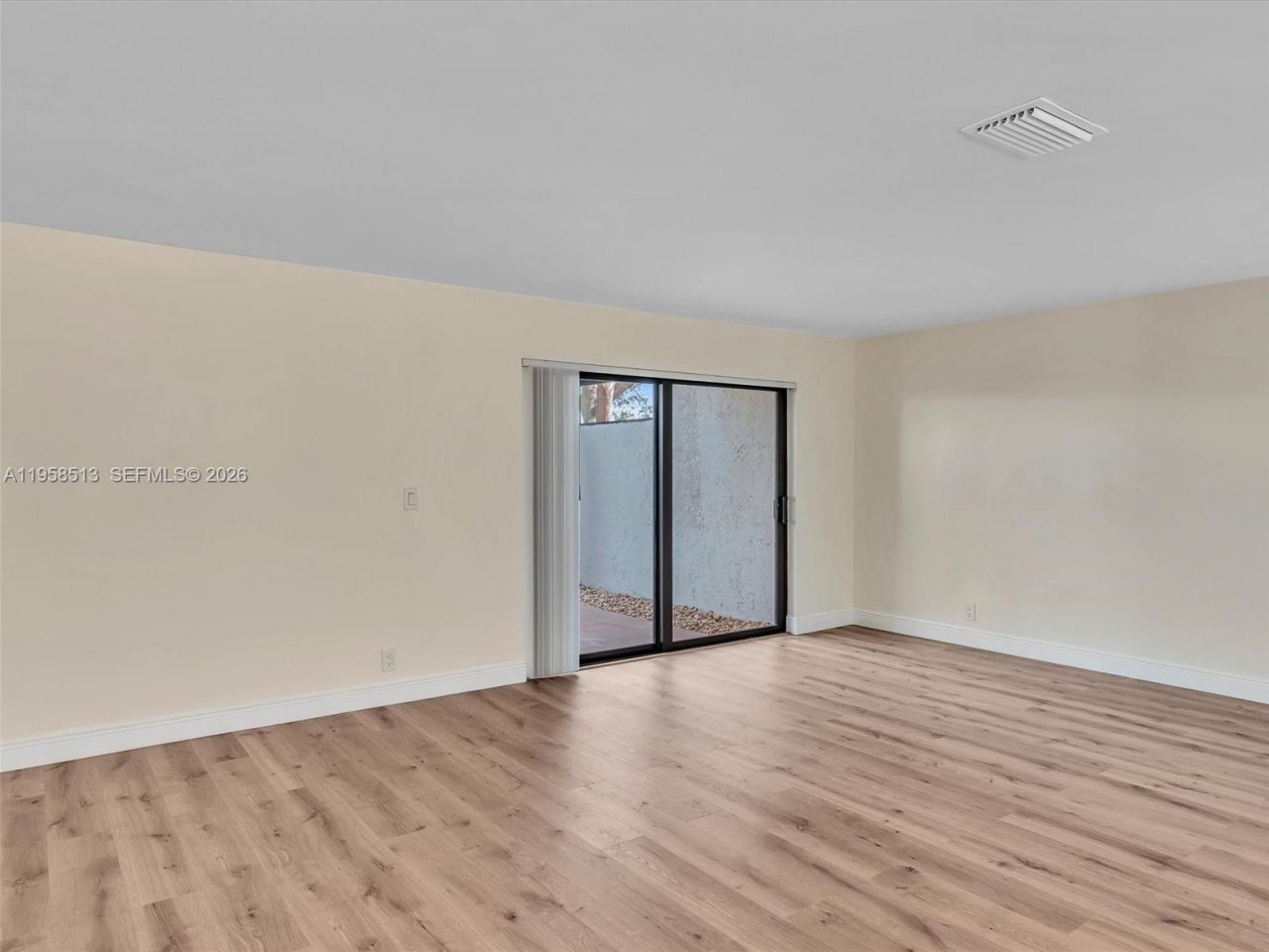 1193 NW 98th Ter, Unit 134, Pembroke Pines, FL 33024 Photo