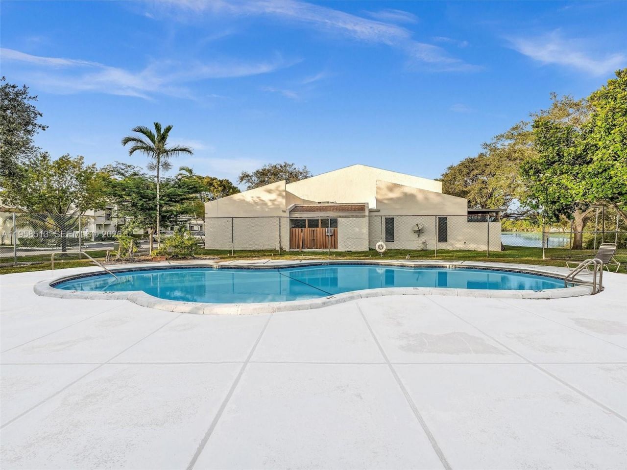 1193 NW 98th Ter, Unit 134, Pembroke Pines, FL 33024 Photo