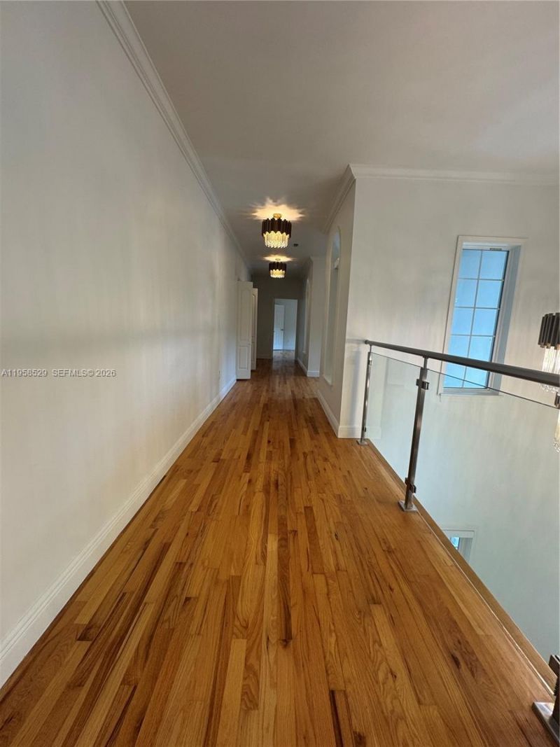 3185 Washington St, Miami, FL 33133 Photo