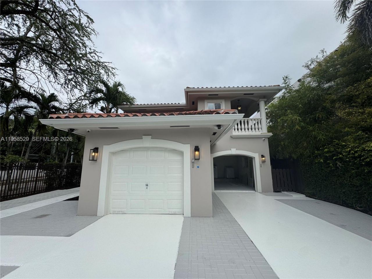 3185 Washington St, Miami, FL 33133 Photo