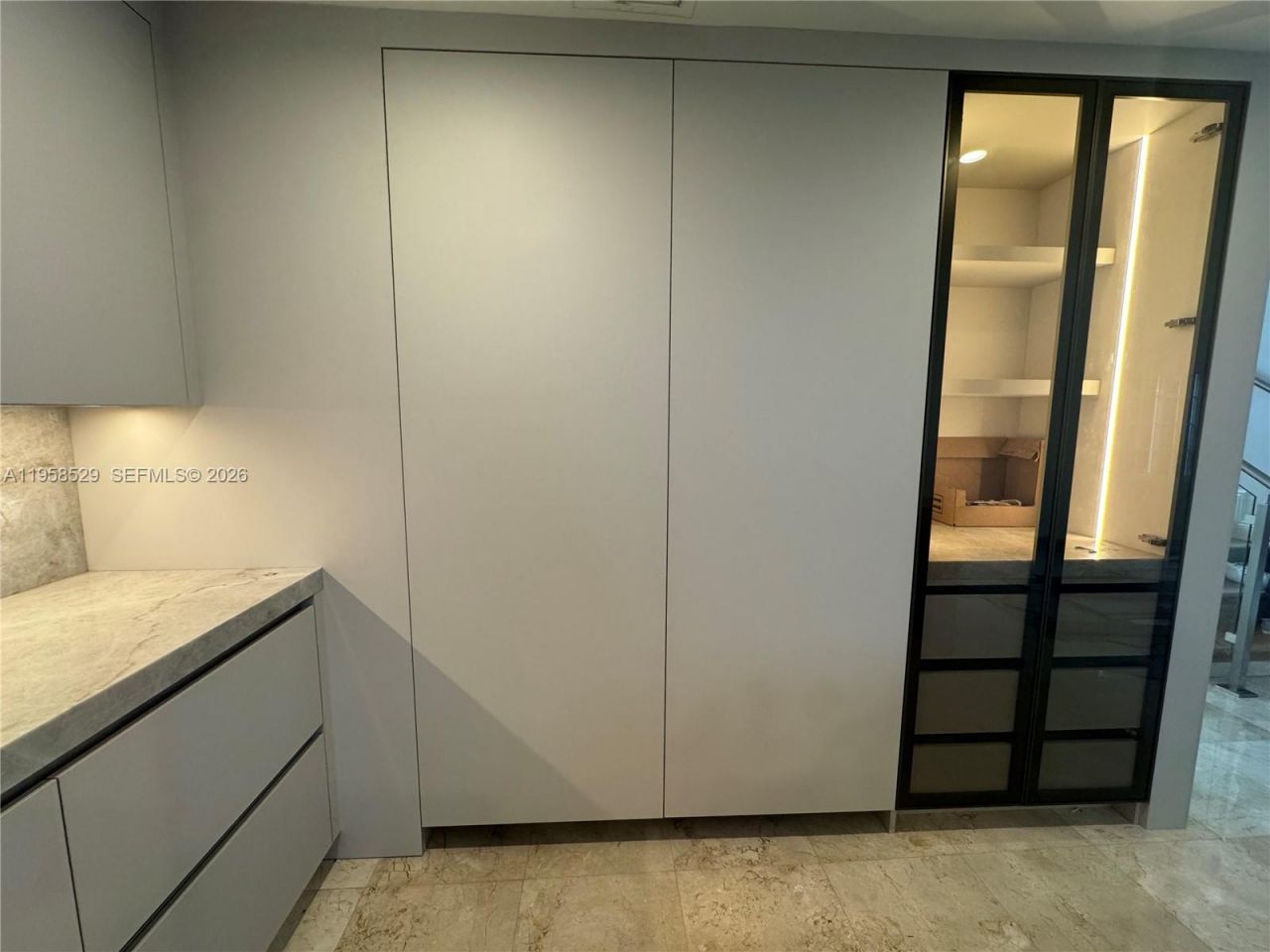 3185 Washington St, Miami, FL 33133 Photo