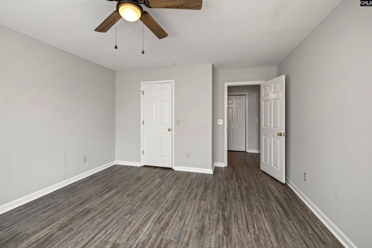 921 Grimble Court Photo 15