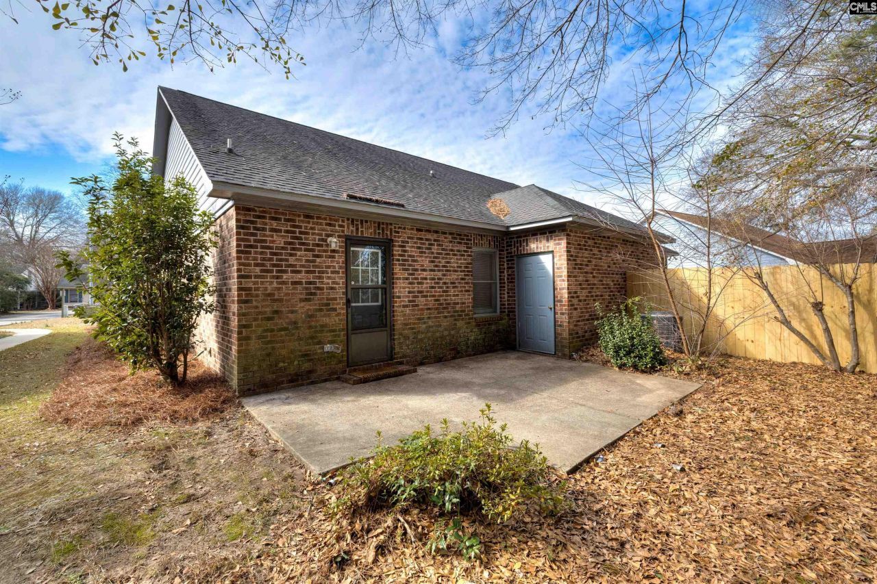 921 Grimble Court Photo 18