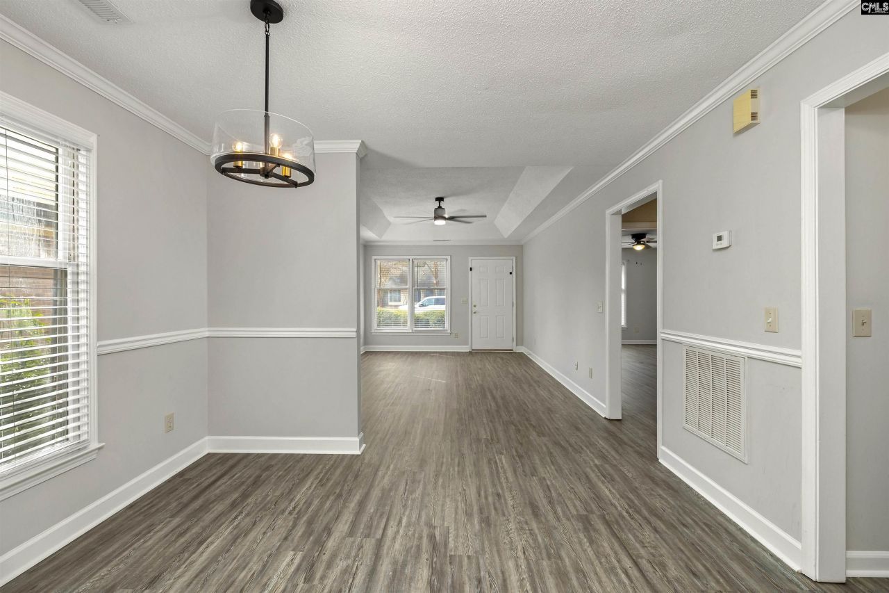 921 Grimble Court Photo 4