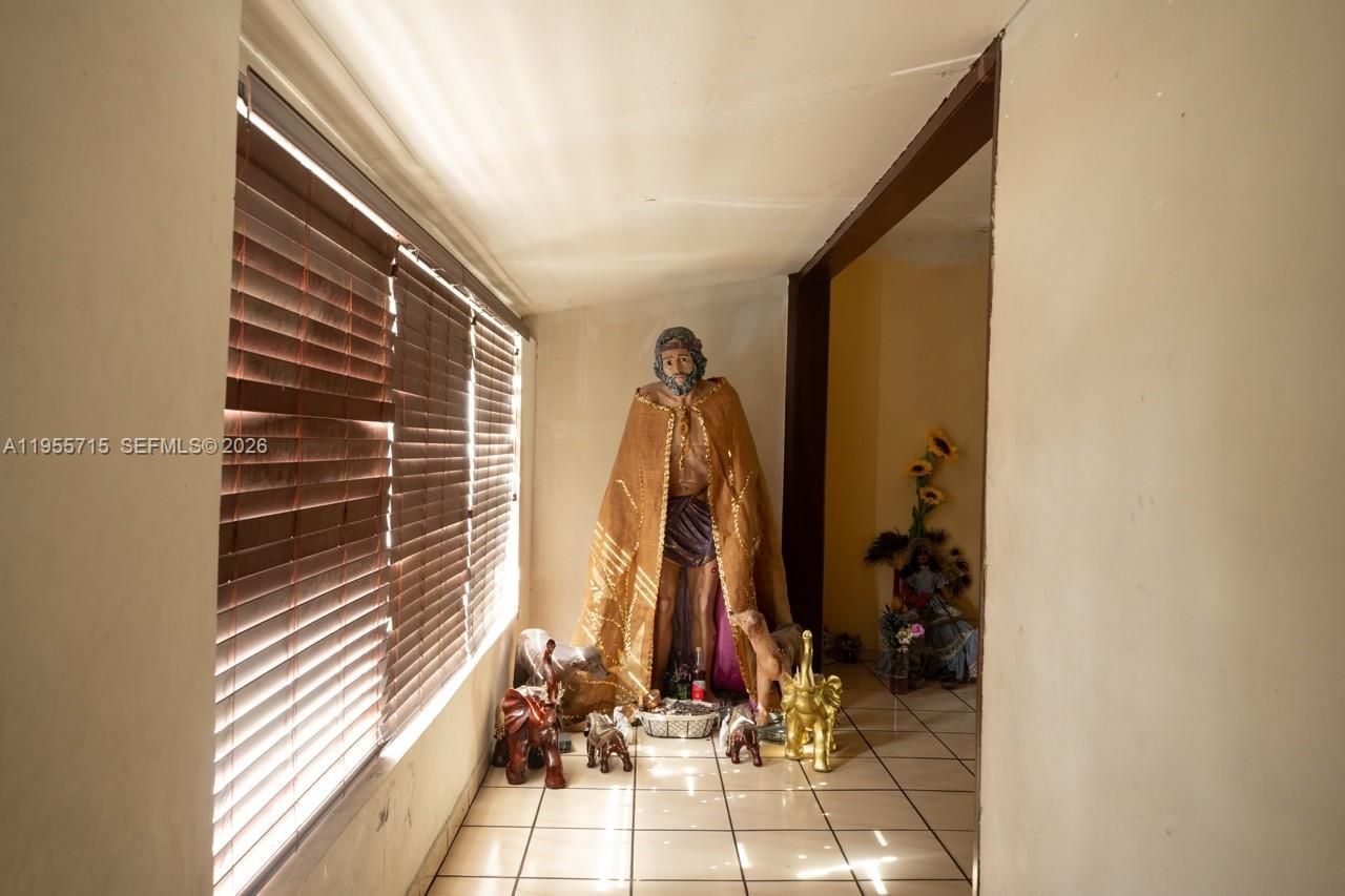 671 E 6th Pl, Hialeah, FL 33010 Photo