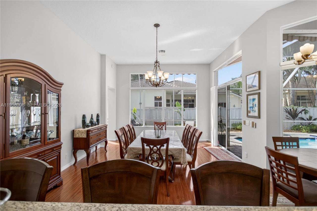 6353 SW 191st Ave, Pembroke Pines, FL 33332 Photo
