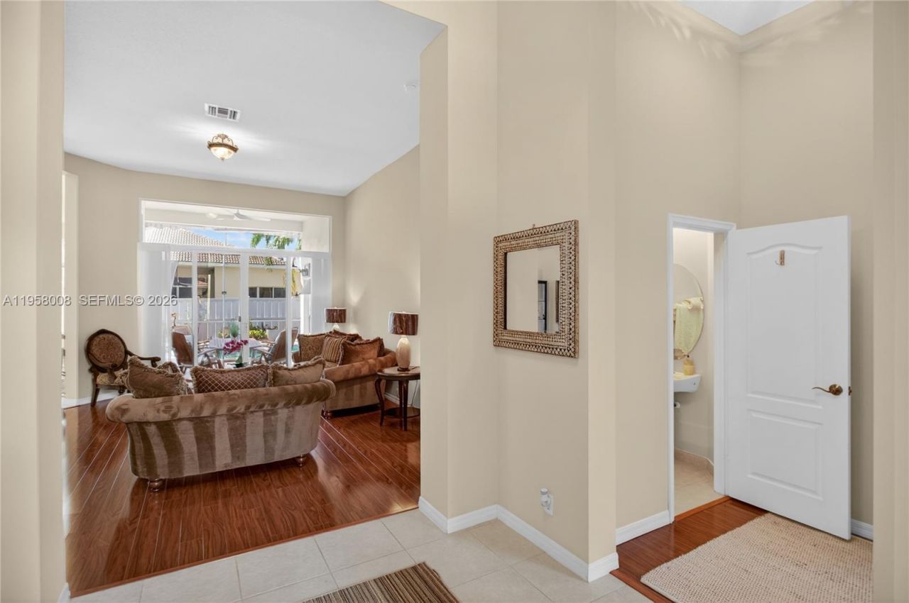 6353 SW 191st Ave, Pembroke Pines, FL 33332 Photo