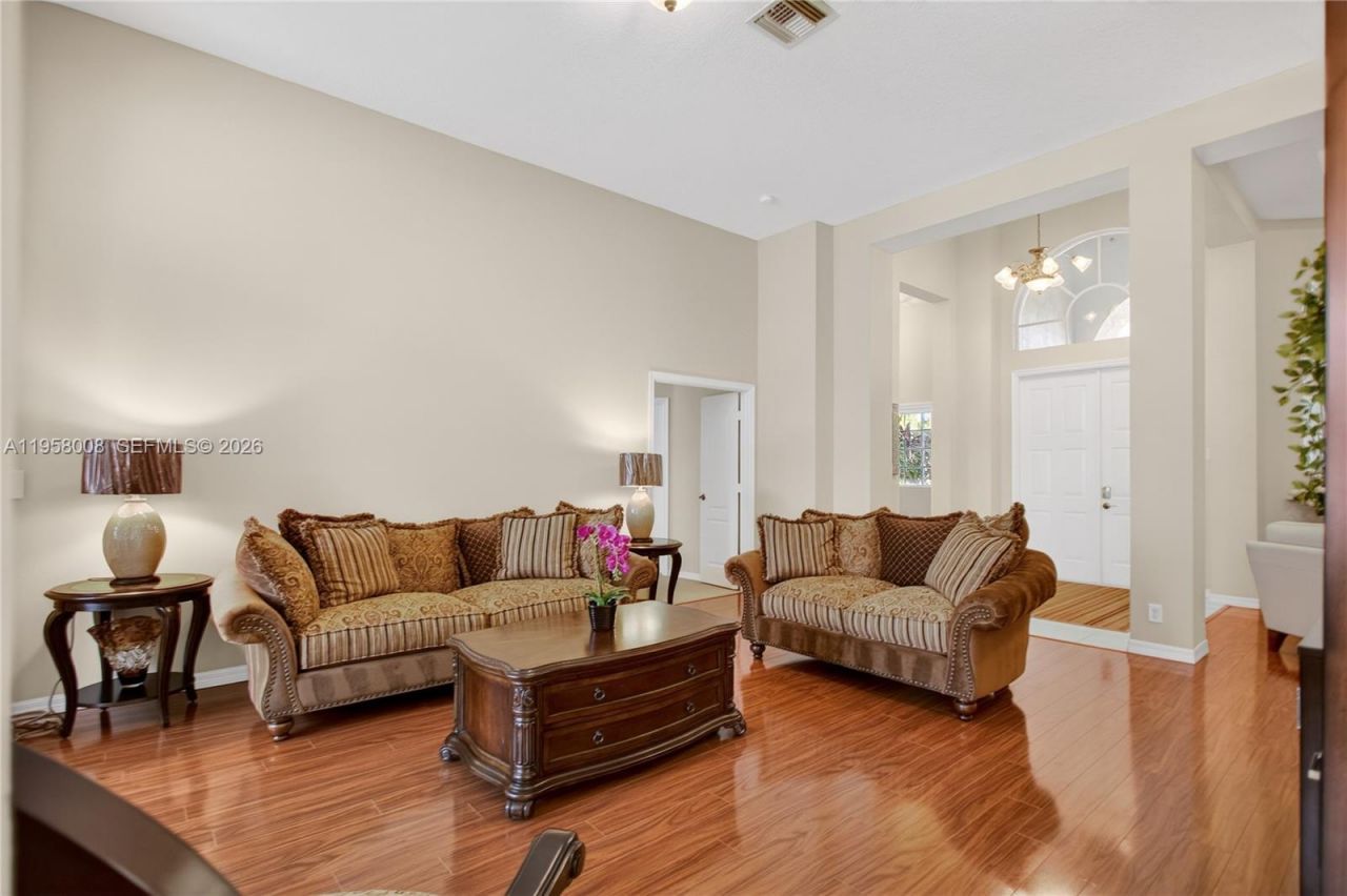 6353 SW 191st Ave, Pembroke Pines, FL 33332 Photo