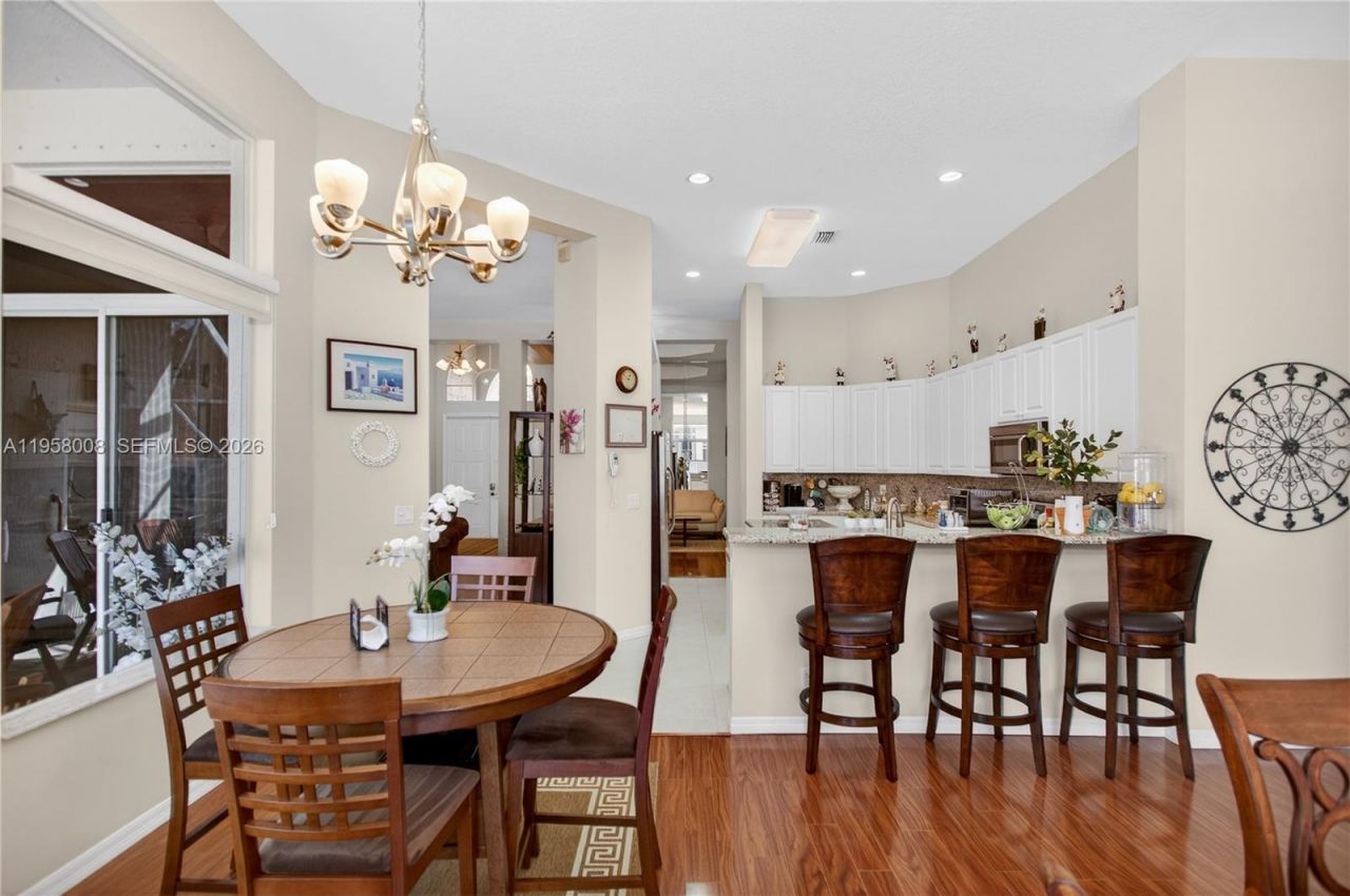 6353 SW 191st Ave, Pembroke Pines, FL 33332 Photo