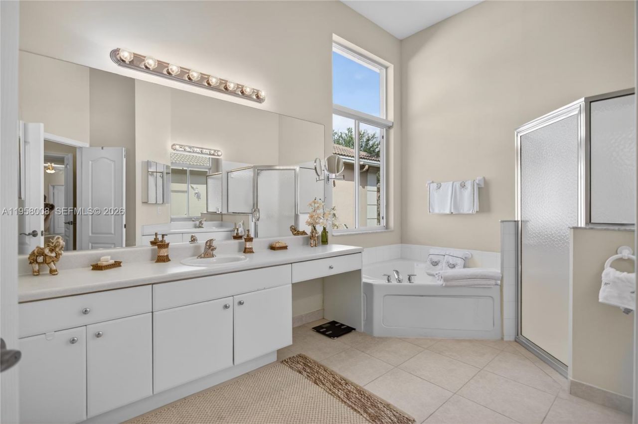 6353 SW 191st Ave, Pembroke Pines, FL 33332 Photo