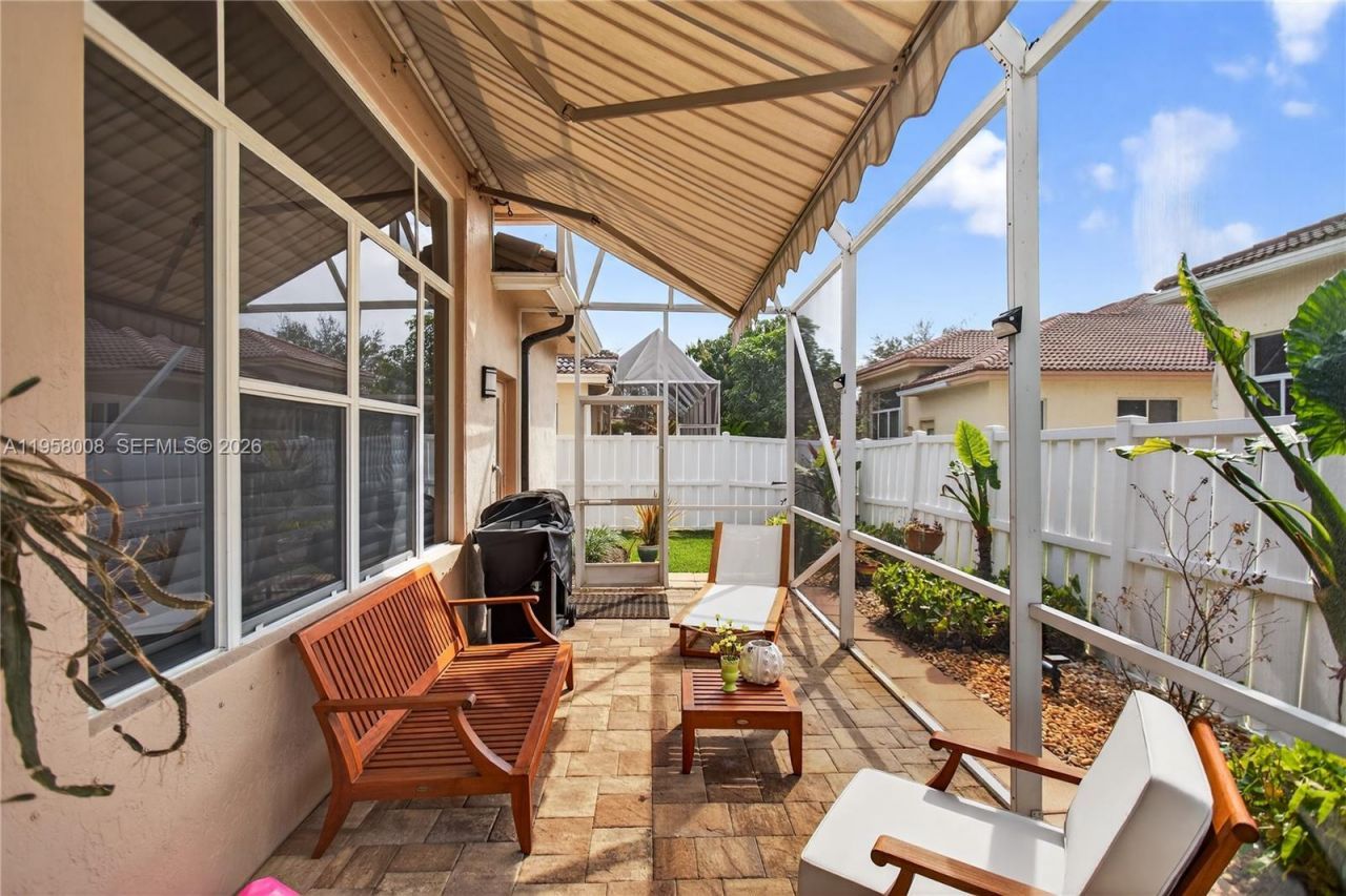 6353 SW 191st Ave, Pembroke Pines, FL 33332 Photo